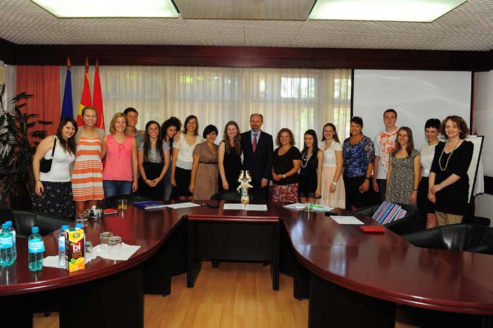Mayor Koce Trajanski of Skopje Macedonia Welcomes TSC Student Delegates